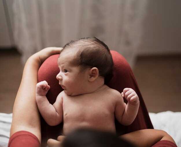Симптомы и причины колик у новорожденных