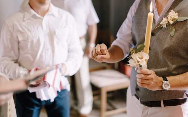 Несколько способов оригинально поздравить молодых на свадьбе