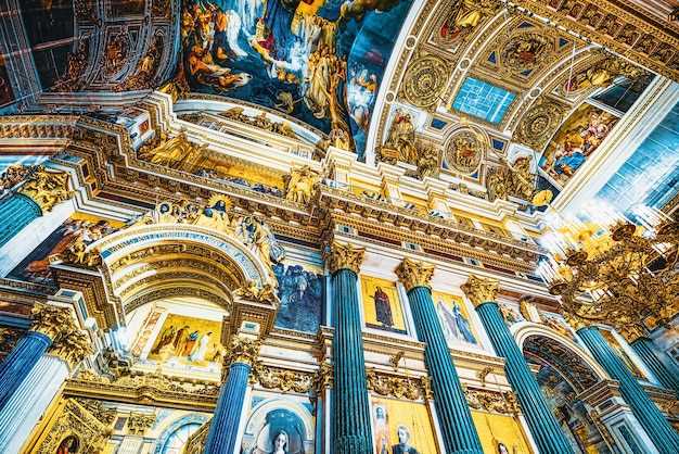 История Сампсониевского собора: от строительства до современности